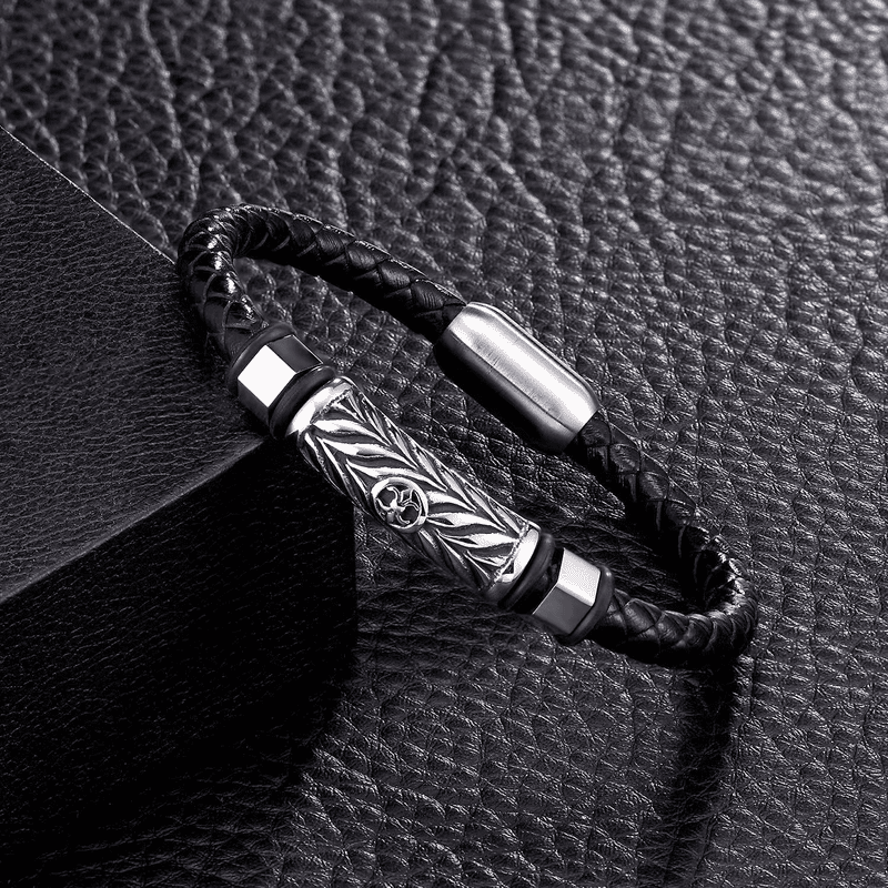 TRINKET BLACK - Woven Black Genuine Leather Bracelet with Stainless Steel Magnetic Buckle for Men & Boy (8 inch)