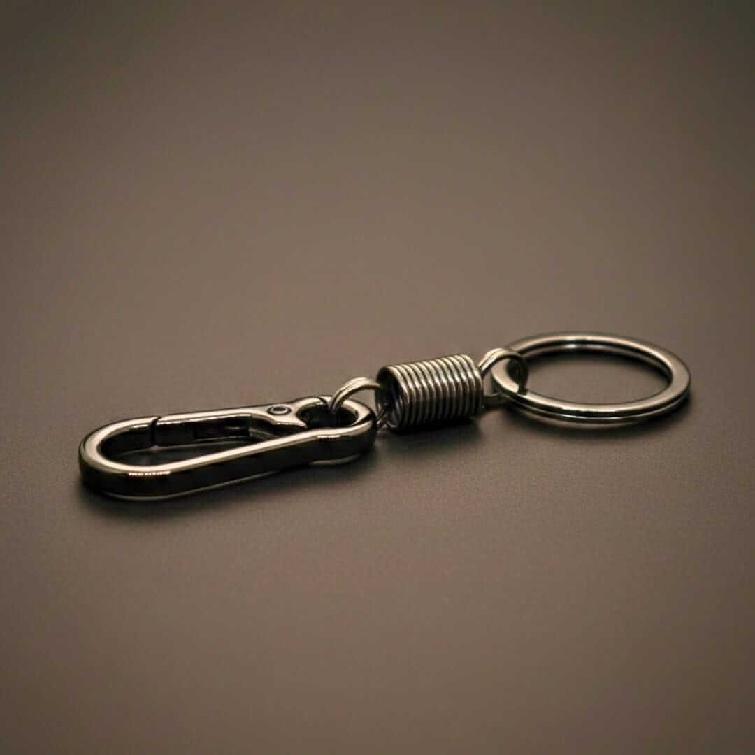 IRON LOOP BLACK - Stainless Steel Keychain for Men & Boy — KeyChains for Men | THE MEN THING