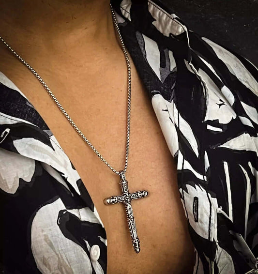 RED INDIAN CROSS - Alloy Pendant with Pure Stainless Steel 24inch Round Box Chain , Milan trending Style for Men & Boy - THE MEN THING