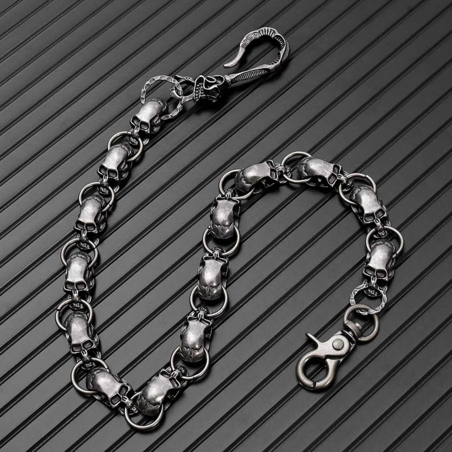VANTOR SKULL - Antique Steel 14mm Titanium Steel Skull Heavy Biker Chain for Jeans with Lobster Clasps for Men & Boys - 22 inch — Biker Fashion for Men | THE MEN THING