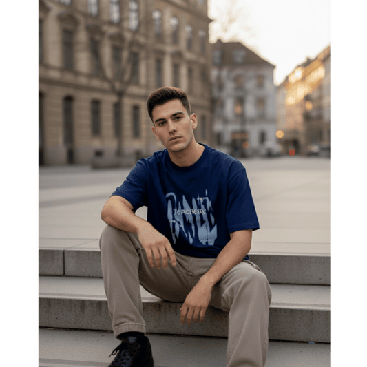 THE MEN THING GRUNGE FADE Oversized T-Shirt - Blue