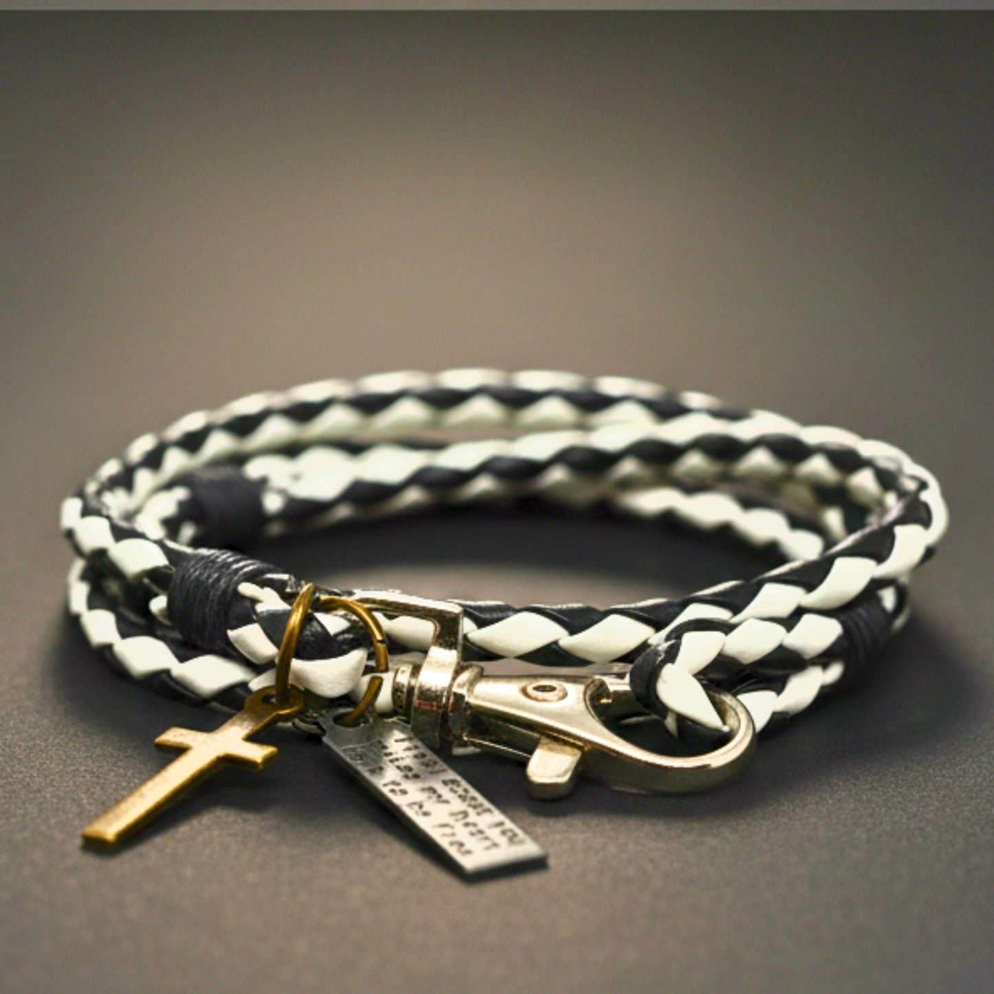 THE MEN THING Leather Bracelet CROSSLOOM - White and Black 10mm Genuine Leather Bracelet with Stainless Steel Lobster Clasp for Men & Boys (15 inch)