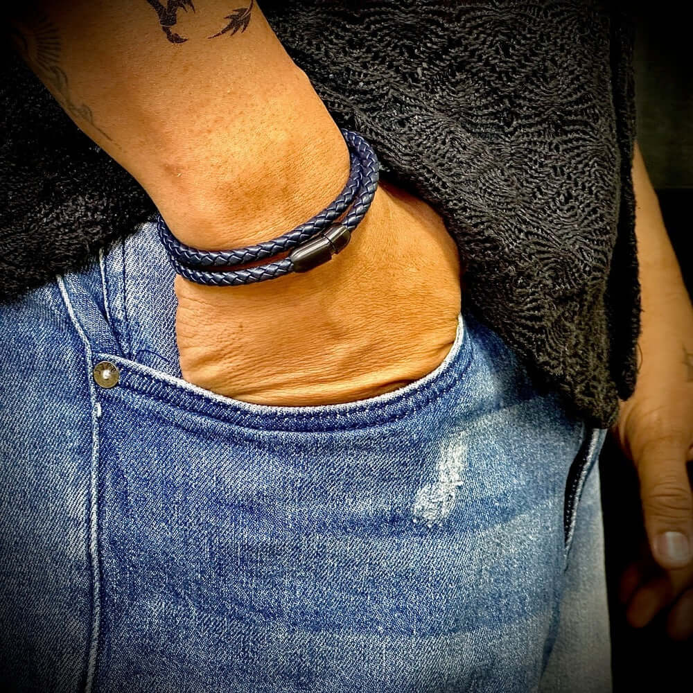 THE MEN THING Leather Bracelet STARRY TWINE DARK BLUE - American Style Genuine Braided Leather Bracelet with Stainless Steel Clasp Magnetic Buckle for Men & Boy (8 inch)