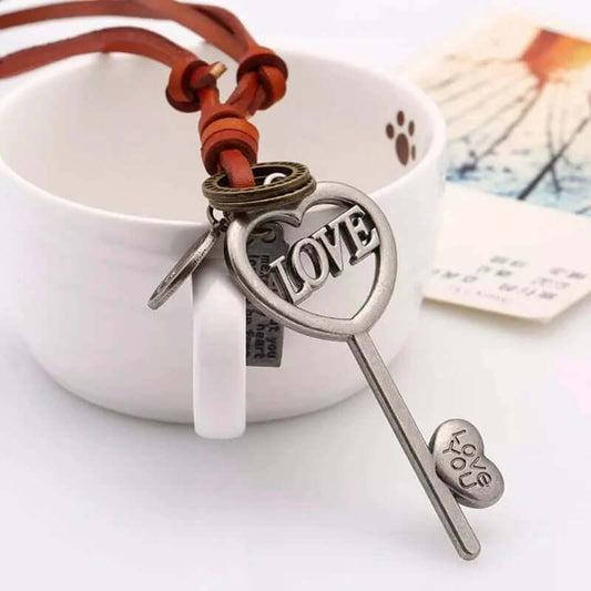 THE MEN THING Leather Necklace KEY TO HEART - Vintage Alloy Key Heart Pendant with Adjustable Pure Dark Brown Leather Cord Necklace for Men & Boys