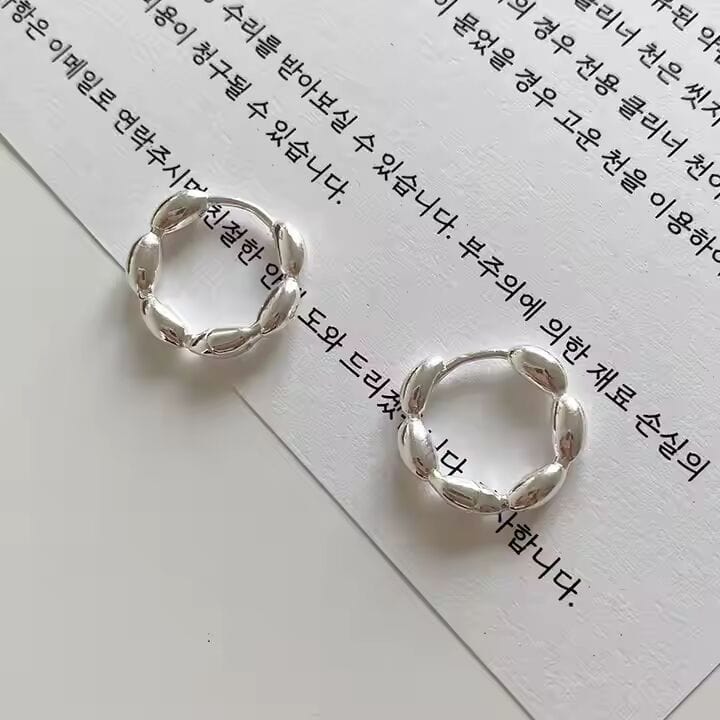 THE MEN THING Nose & Ear Ring Pair (Both Ears) BREEZE CURVE - Titanium Steel Hoop Earrings for Men & Boys (2 Pcs)