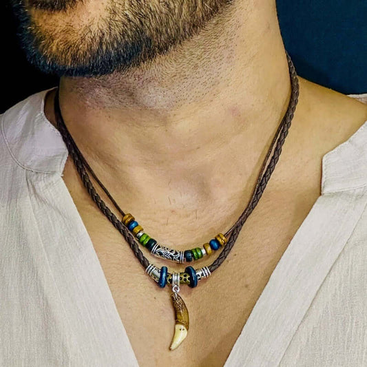 THE MEN THING Pearl / Bead Necklace BOHEMIAN WOLF TOOTH - Wolf Tooth Pendant with Beaded Multilayer Adjustable Rope Necklace for Men and Boys