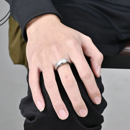 THE MEN THING Rings TITAN HAMMER RING - Silver Ring - Pure Titanium Steel Ring for Men Size - 21