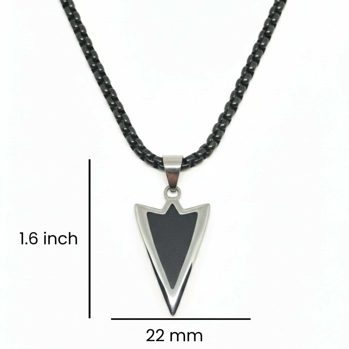 THE MEN THING SS Pendant/ Necklace ARROWHEAD - 28mm Pure Titanium Steel Pendant with 24inch Round Box 5mm Chain for Men & Boys