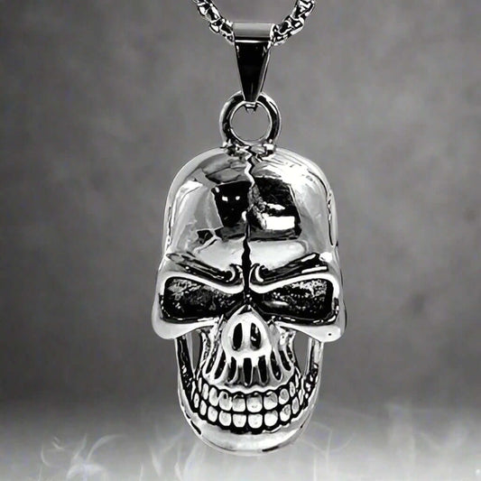 THE MEN THING SS Pendant/ Necklace BIG SKULL - Alloy Pendant with Pure Stainless Steel 24inch Round Box Chain, American trending Style for Men & Boy