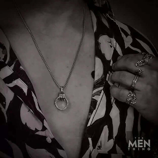 THE MEN THING SS Pendant/ Necklace CLAW HAND - Alloy Pendant with Stainless Steel 24inch Round Box Chain, European trending Style for Men & Boys