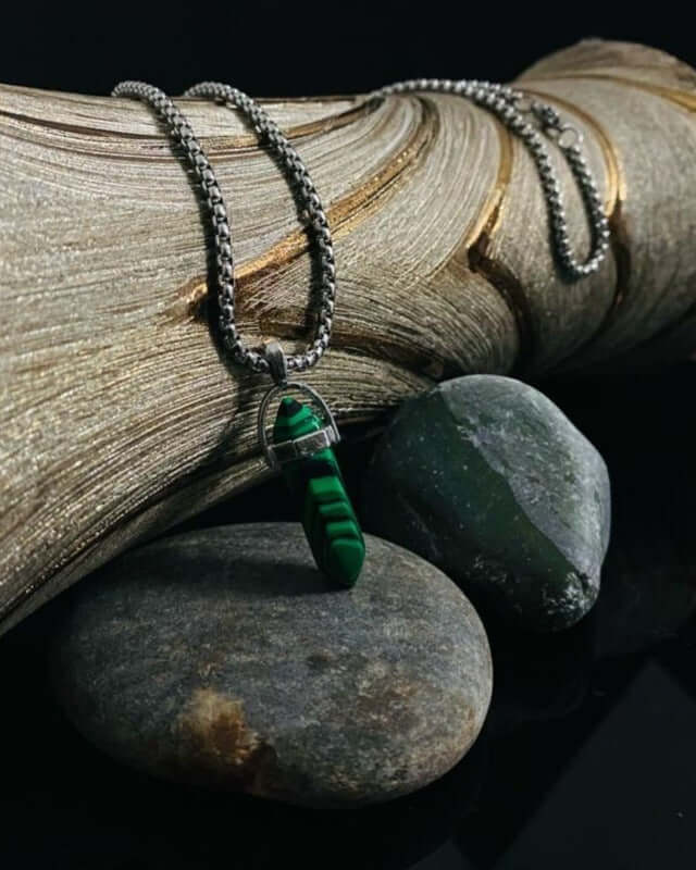 THE MEN THING SS Pendant/ Necklace GREEN LAVA WARRIOR - Spanish Style Neckware with Pure Stainless Steel 24inch Chain for Men- Round Box Chain & Pendant for Men & Boy