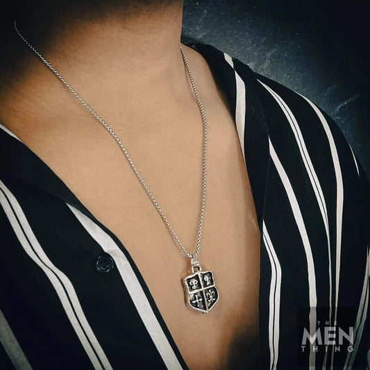 THE MEN THING SS Pendant/ Necklace JOKER DECK SKULL - Alloy Pendant with Pure Stainless Steel 24inch Round Box Chain, American trending Style for Men & Boy