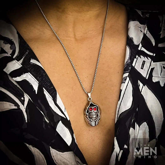 THE MEN THING SS Pendant/ Necklace MASKED VAMPIRE SKULL (RED STONE) - Alloy Pendant with Stainless Steel 24inch Round Box Chain, American trending Style for Men & Boy