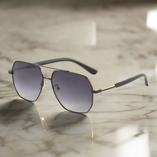 THE MEN THING Sunglasses J3354 - NOVA SHADE - HD Polarised Sunglasses for Men - UV400 Protection, Stainless Steel Frame - Black Frame with Gradient Grey Lens