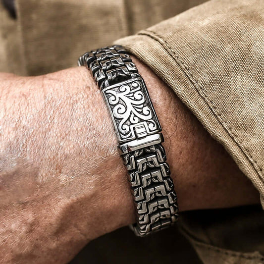 Silver chain bracelet for men — Royal Feel pure titanium steel bracelet, India | THE MEN THING