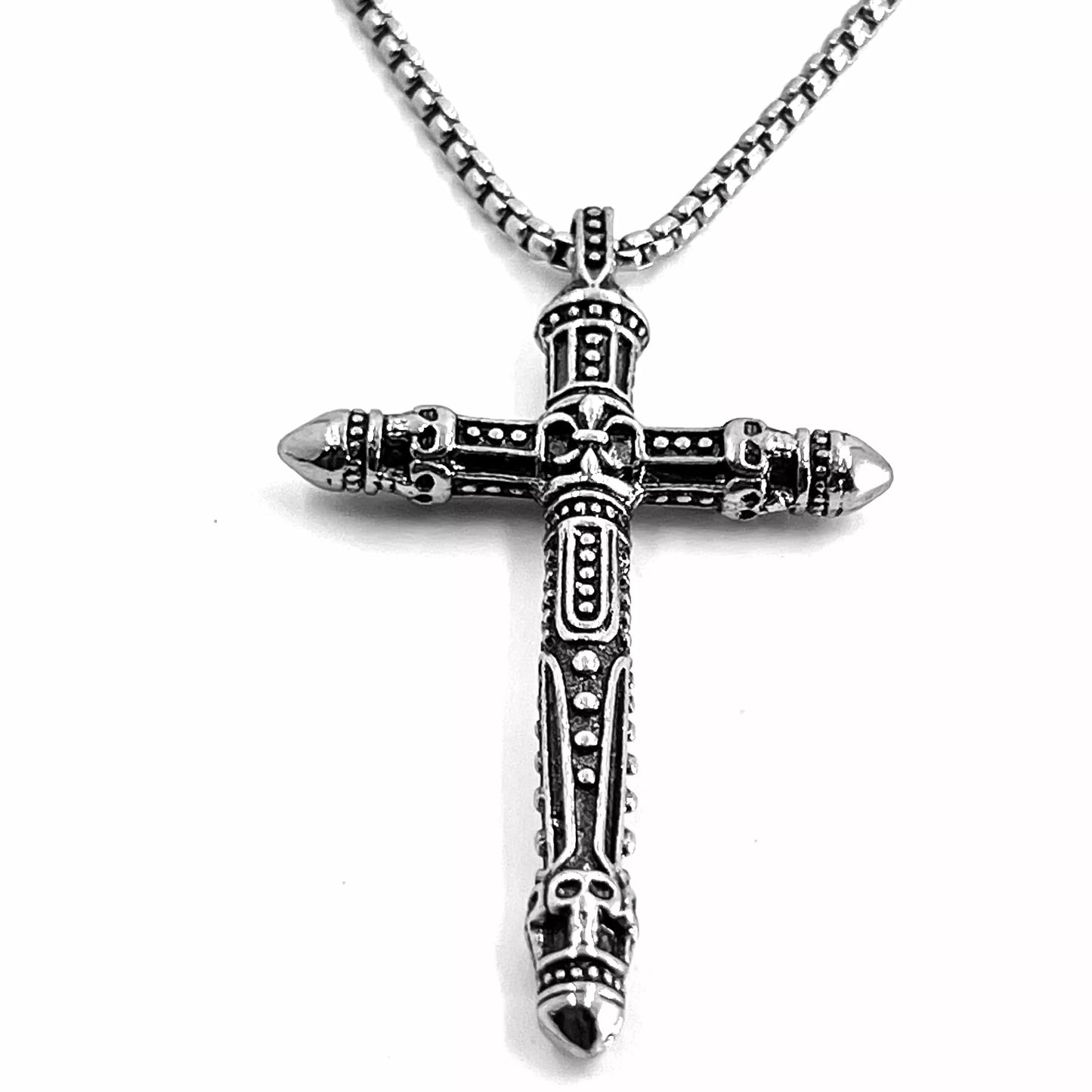 THE MEN THING Alloy Pattern Cross Pendant with Pure Stainless Steel 24inch Chain for Men, Milan trending Style - Round Box Chain & Pendant for Men & Boy