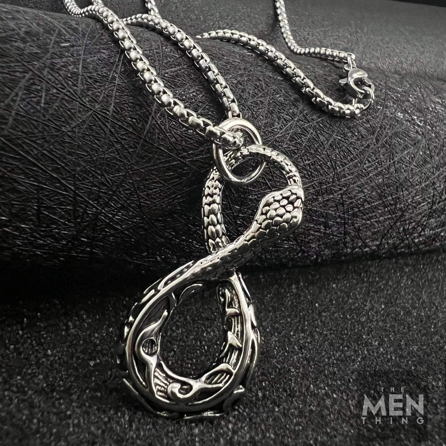 THE MEN THING Alloy Snake 8 Pendant with Pure Stainless Steel 24inch Chain for Men, European trending Style - Round Box Chain & Pendant for Men & Boy