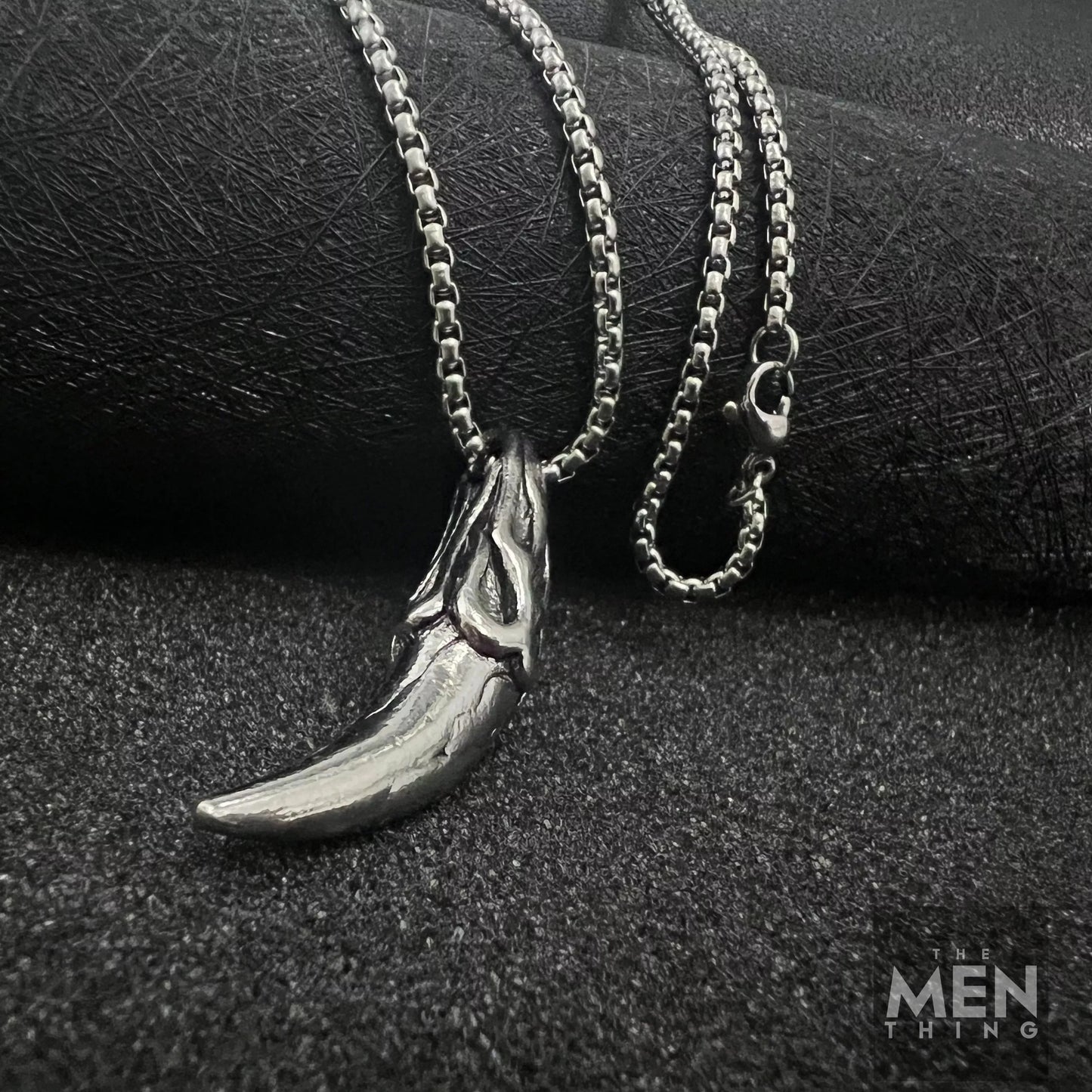 THE MEN THING Alloy Spike Pendant with Pure Stainless Steel 24inch Chain for Men, American trending Style - Round Box Chain & Pendant for Men & Boy
