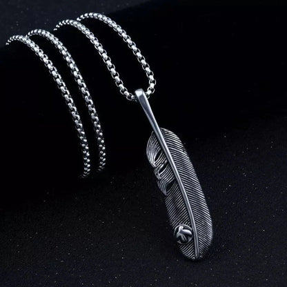 THE MEN THING Alloy Feather Pendant with Pure Stainless Steel 24inch Chain for Men, American trending Style - Round Box Chain & Pendant for Men & Boy