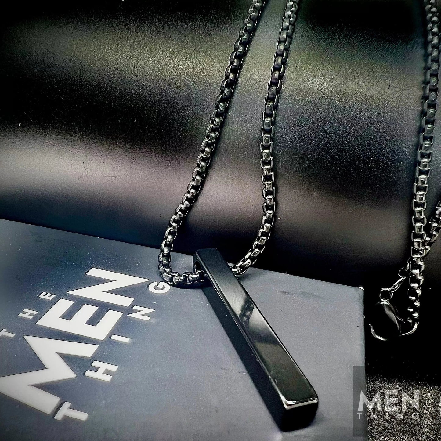THE MEN THING Alloy Black Plating Pendant with Pure Stainless Steel 24inch Chain for Men, European trending Style - Round Box Chain & Pendant for Men & Boy