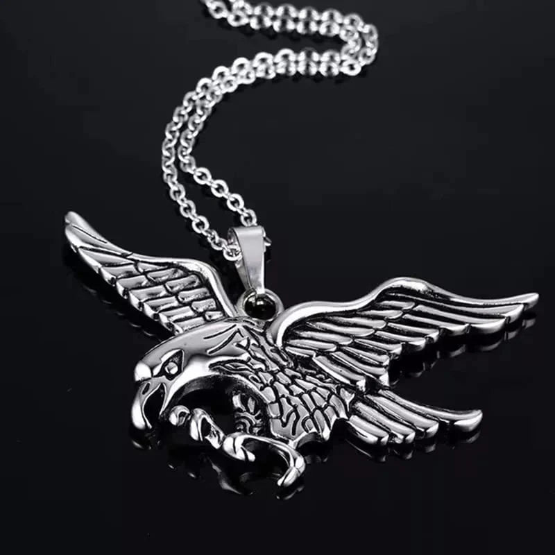 THE MEN THING Alloy Eagle Silver Pendant with Pure Stainless Steel 24inch Chain for Men, European trending Style - Round Box Chain & Pendant for Men & Boy