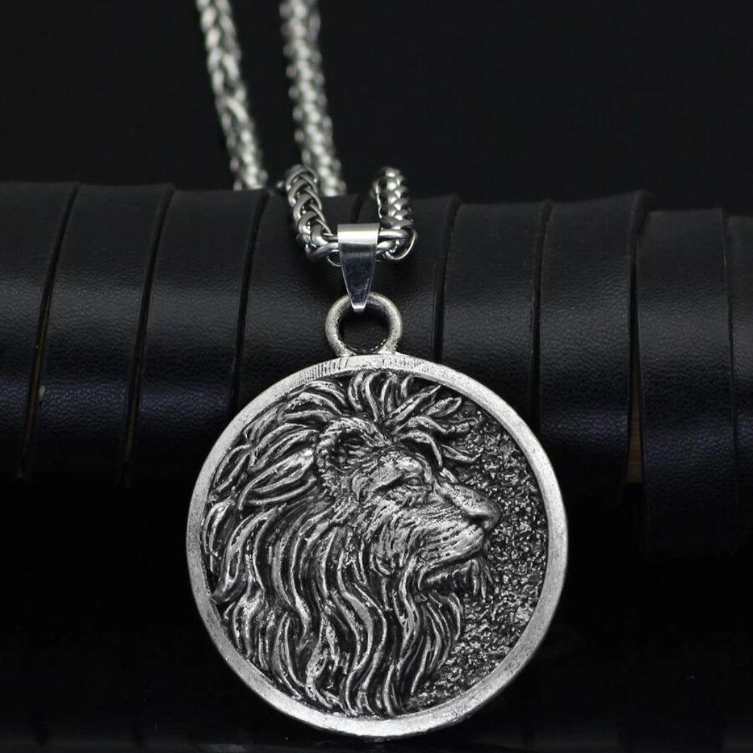 LION KING HEAD - Alloy Pendant with Stainless Steel 24inch Spiga Chain for Men & Boy