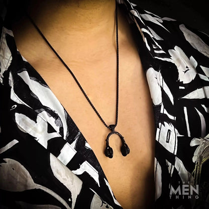 THE MEN THING Pendant for Men - Pure Titanium Steel Black Music Headphone Pendant with 24inch Round Box Chain for Men & Boys