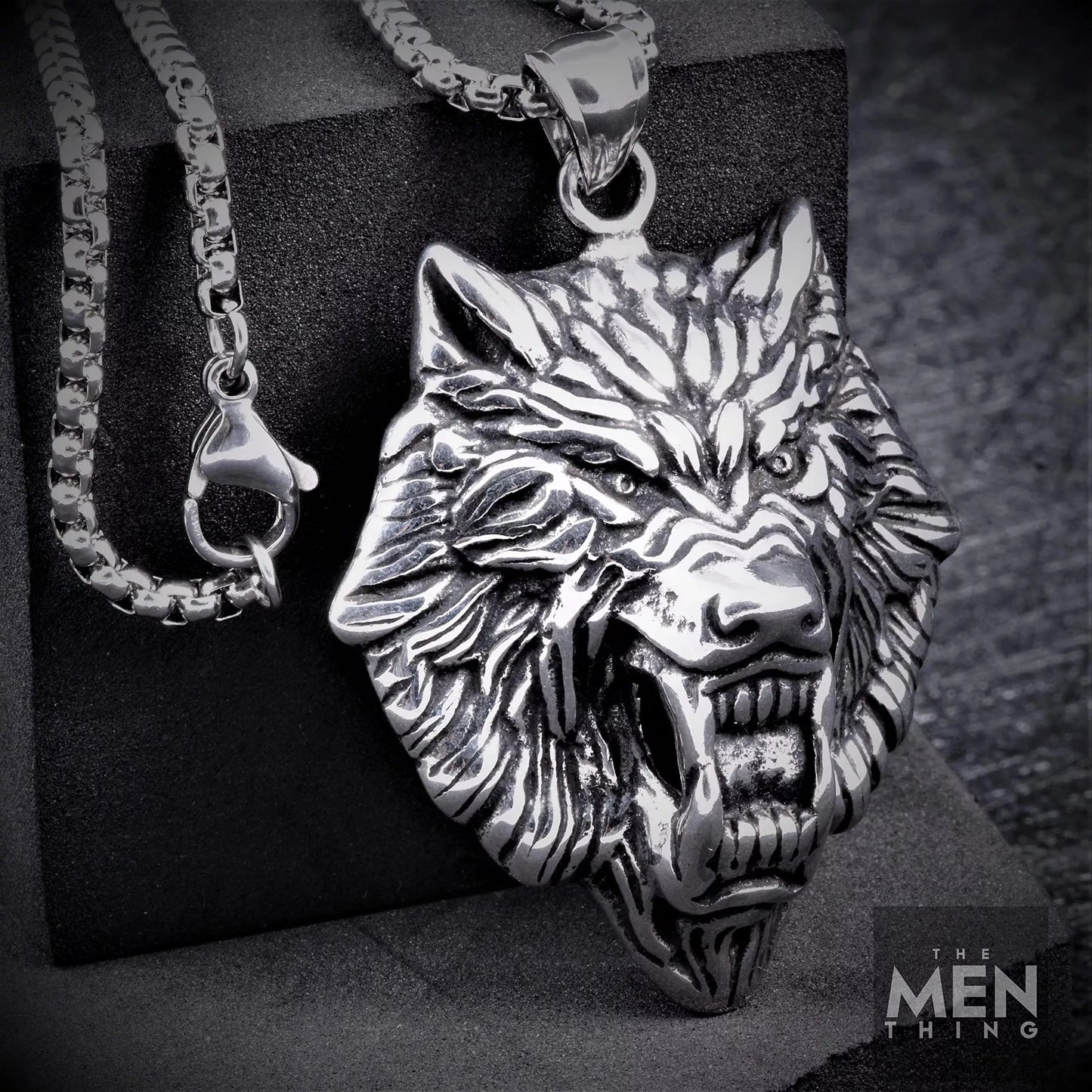 THE MEN THING Pendant for Men - Pure Titanium Steel Wolf Pendant with 24inch Round Box Chain for Men & Boys