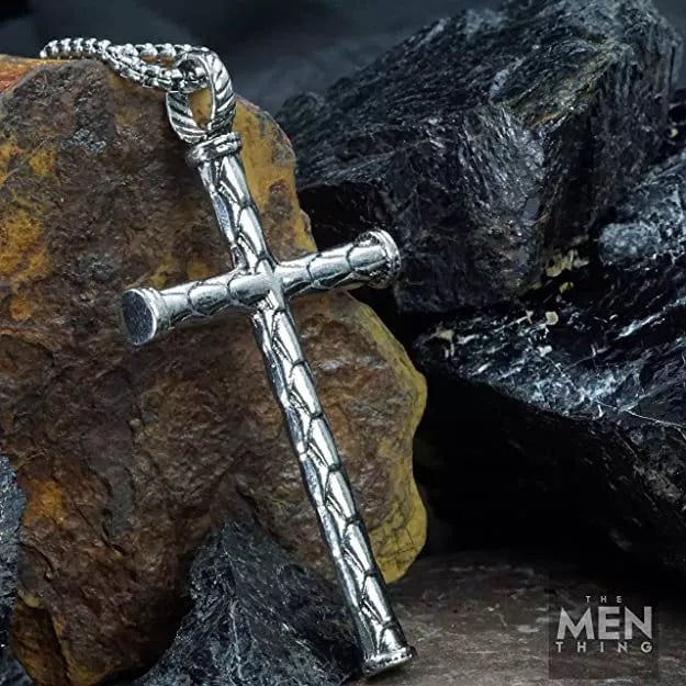 THE MEN THING Alloy Simple Cross Pendant with Pure Stainless Steel 24inch Chain for Men, European trending Style - Round Box Chain & Pendant for Men & Boys