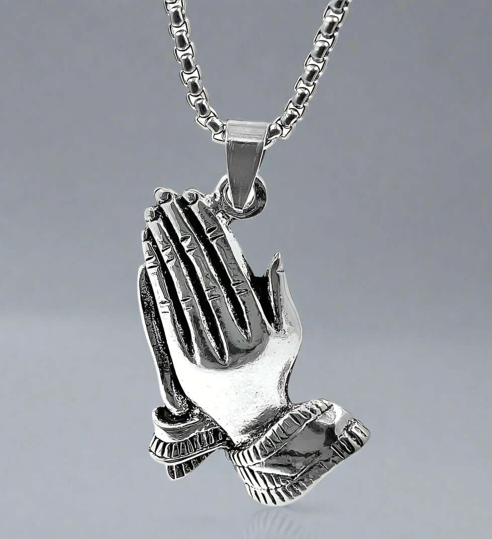 APPLAUD -  Alloy Pendant with Stainless Steel 24inch Round Box Chain, Milan trending Style for Men & Boy - THE MEN THING