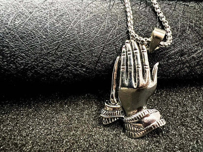 APPLAUD -  Alloy Pendant with Stainless Steel 24inch Round Box Chain, Milan trending Style for Men & Boy - THE MEN THING
