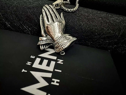 APPLAUD -  Alloy Pendant with Stainless Steel 24inch Round Box Chain, Milan trending Style for Men & Boy - THE MEN THING
