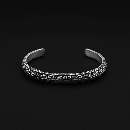BERSERKER EDGE - Pure Stainless Steel Open Bangle Bracelet (Adjustable) for Men & Boys - THE MEN THING