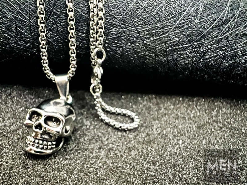 BIG SKULL 2 -  Alloy Pendant with Pure Stainless Steel 24inch Round Box Chain, American trending Style for Men & Boy - THE MEN THING