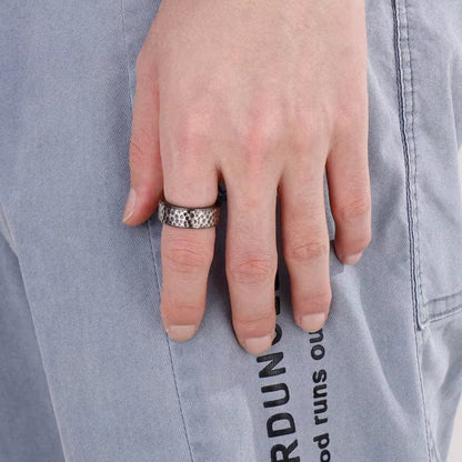 BLACK TITANIUM HAMMERED RING - Silver Ring - Pure Titanium Steel Ring for Men Size - 21 - THE MEN THING