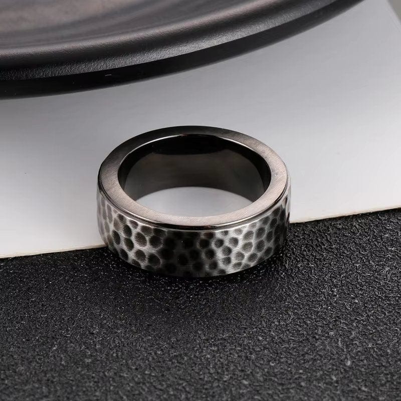 BLACK TITANIUM HAMMERED RING - Silver Ring - Pure Titanium Steel Ring for Men Size - 21 - THE MEN THING