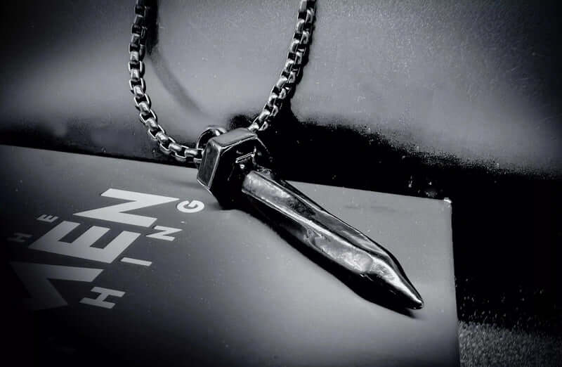 DARKNAIL -  Alloy Pendant with  Pure Stainless Steel 24inch Chain for Men, European trending Style - Round Box Silver Chain for Men & Boy - THE MEN THING
