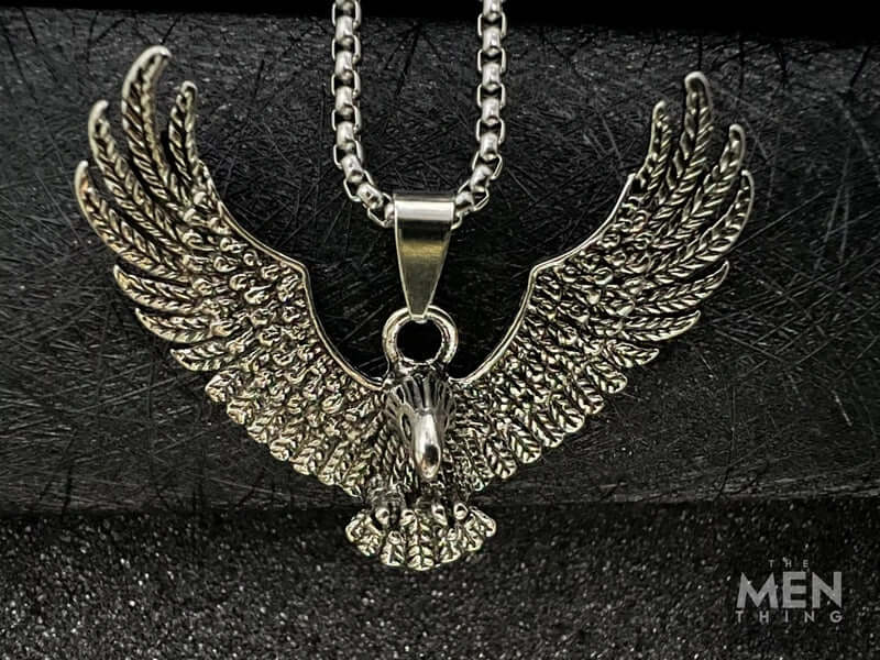 EAGLE CATCH - Alloy Eagle Pendant with Stainless Steel 24inch Round Box Chain, American trending Style for Men & Boy — SS Pendant/ Necklace for Men | THE MEN THING