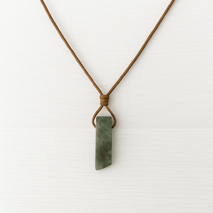 ELARIC LABRADORITE - Natural Crystal Unshaped Pendant with Adjustable Rope Chain for Men and Boys - THE MEN THING