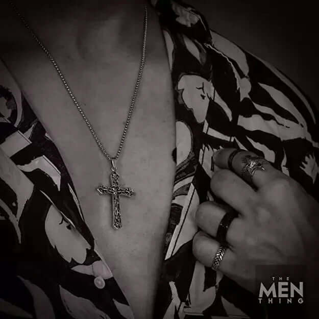 FAITHCROSS - Alloy  Jesus Cross Pendant with Pure Stainless Steel  24inch Round Box Chain, European trending Style for Men & Boys - THE MEN THING