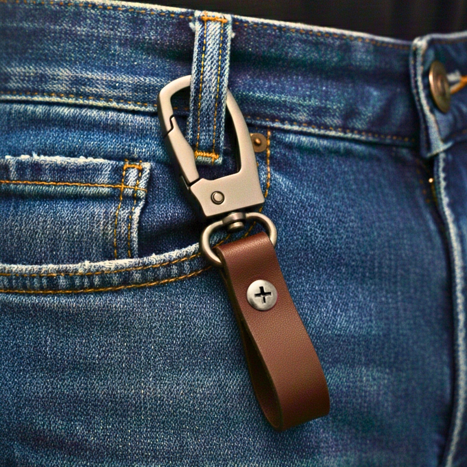 FORGECLIP DARK BROWN - Stainless Steel Keychain for Men & Boy - THE MEN THING