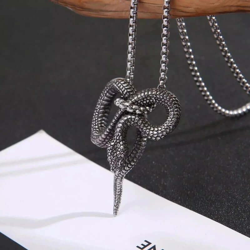 FURIOUS INFINITY SNAKE  - Alloy Pendant with Pure Stainless Steel  24inch Round Box Chain, European trending Style for Men & Boy - THE MEN THING