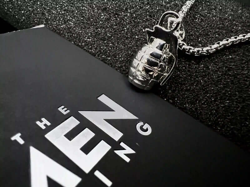 GRENADE - Alloy Pendant with Pure Stainless Steel 24inch Round Box Chain, American trending Style for Men & Boy - THE MEN THING