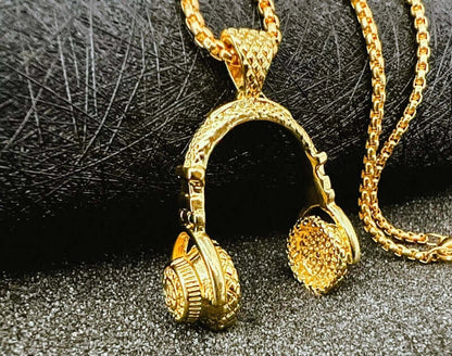 HEADPHONE GOLD (A) - Alloy Pendant with Stainless Steel 24inch Round Box Chain, American trending Style for Men & Boys - THE MEN THING