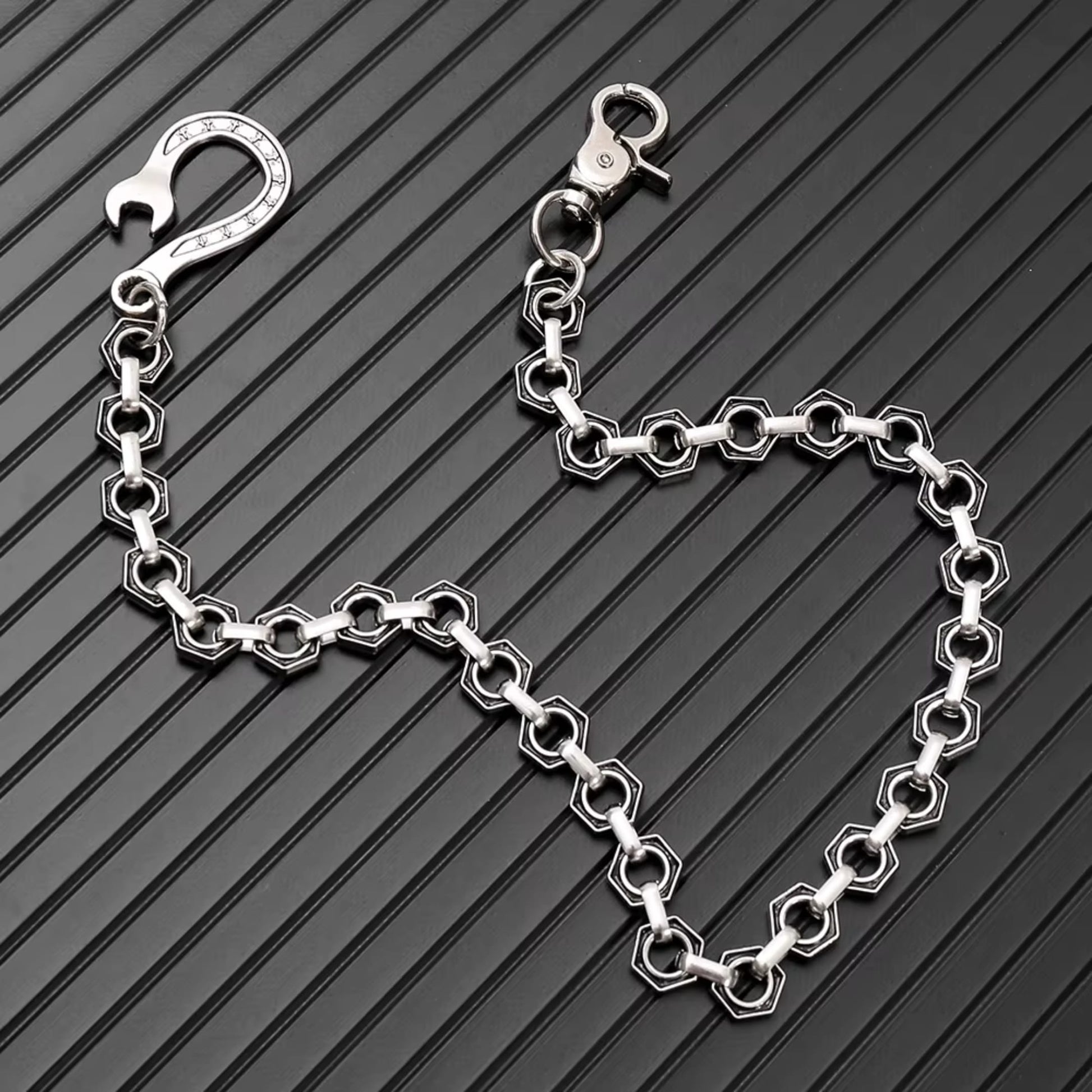HEX FORGE - Antique Steel 15mm Titanium Steel Skull Heavy Biker Chain for Jeans with Lobster Clasps for Men & Boys - 19 inch - THE MEN THING