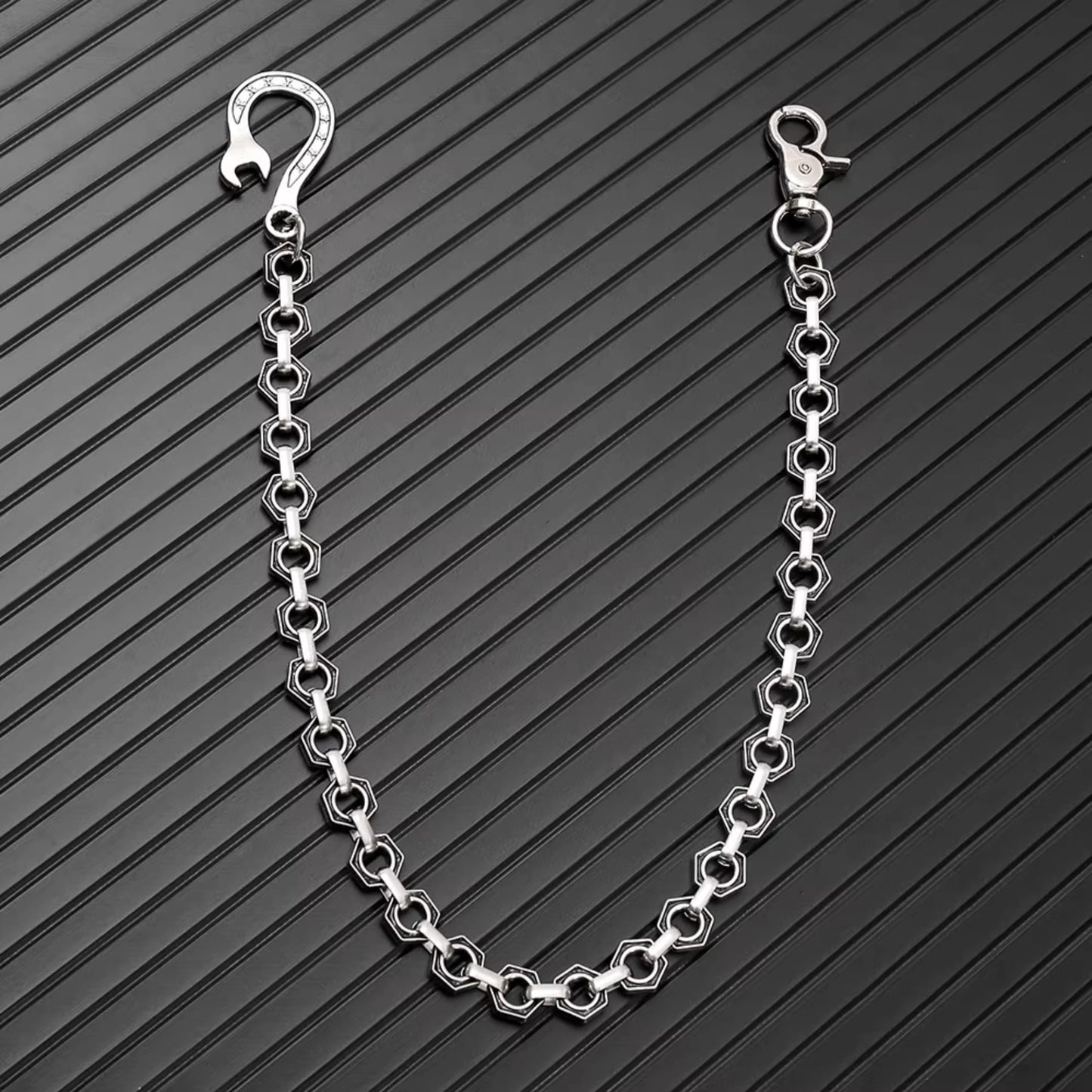 HEX FORGE - Antique Steel 15mm Titanium Steel Skull Heavy Biker Chain for Jeans with Lobster Clasps for Men & Boys - 19 inch - THE MEN THING