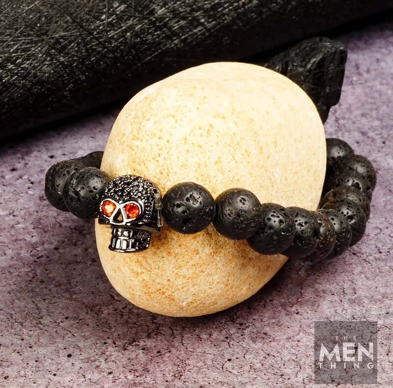 INTERNO BLACK SKULL - Natural Beads Bracelet - Oxy Black Toned Skull with Red Stone in Eyes (7inch) - THE MEN THING