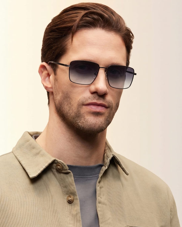 J3308 - SLEEK VANTAGE- HD Polarised Sunglasses for Men - UV400 Protection, Stainless Steel Frame - Gradient Grey Lens