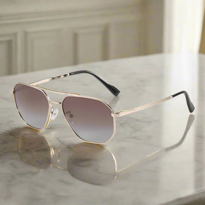 J3347 - AMBER LUXE - HD Polarised Sunglasses for Men - UV400 Protection, Stainless Steel Frame - Gold Frame with Gradient Brown Lens - THE MEN THING