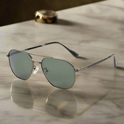 J3347 - AMBER LUXE - HD Polarised Sunglasses for Men - UV400 Protection, Stainless Steel Frame - Gunmetal Frame with Green Lens - THE MEN THING